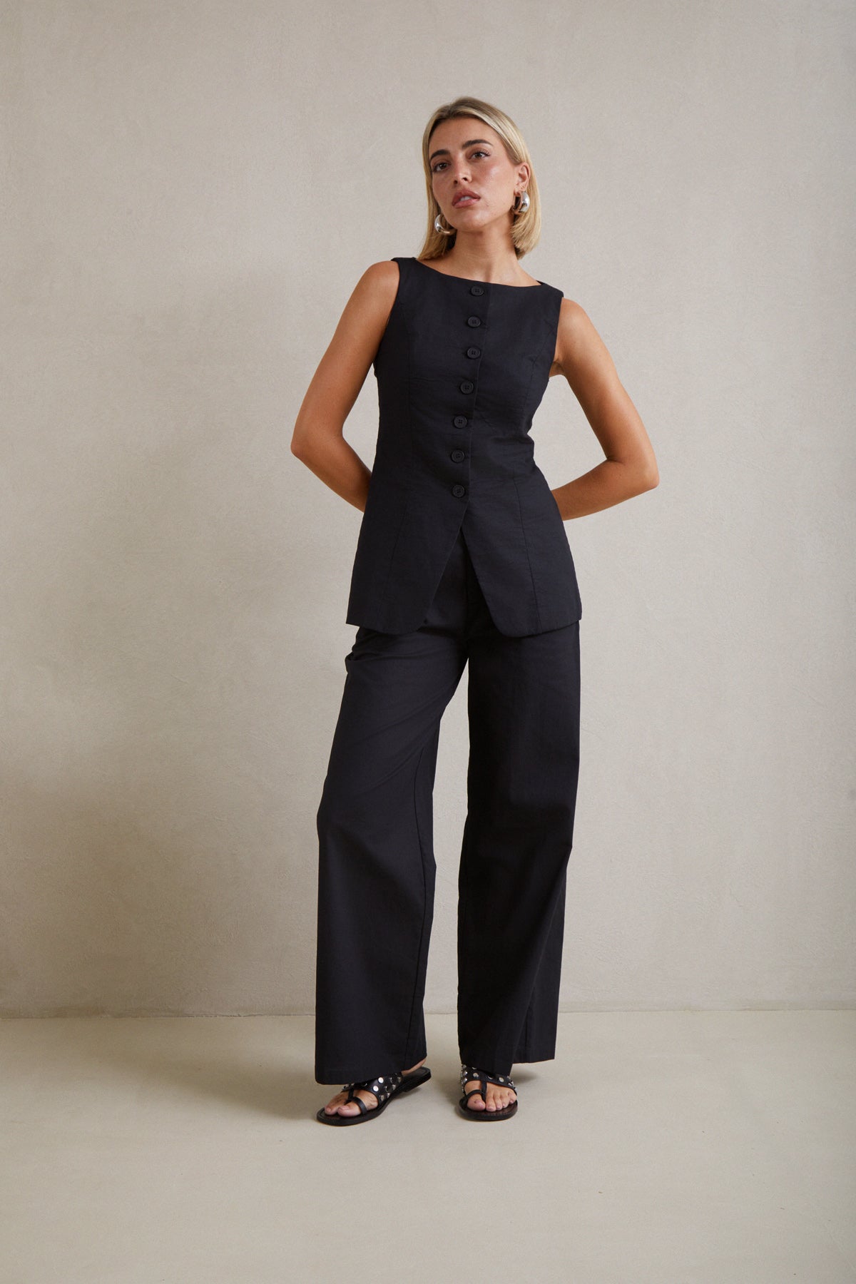 Pantalón Pinzas Lino Arena